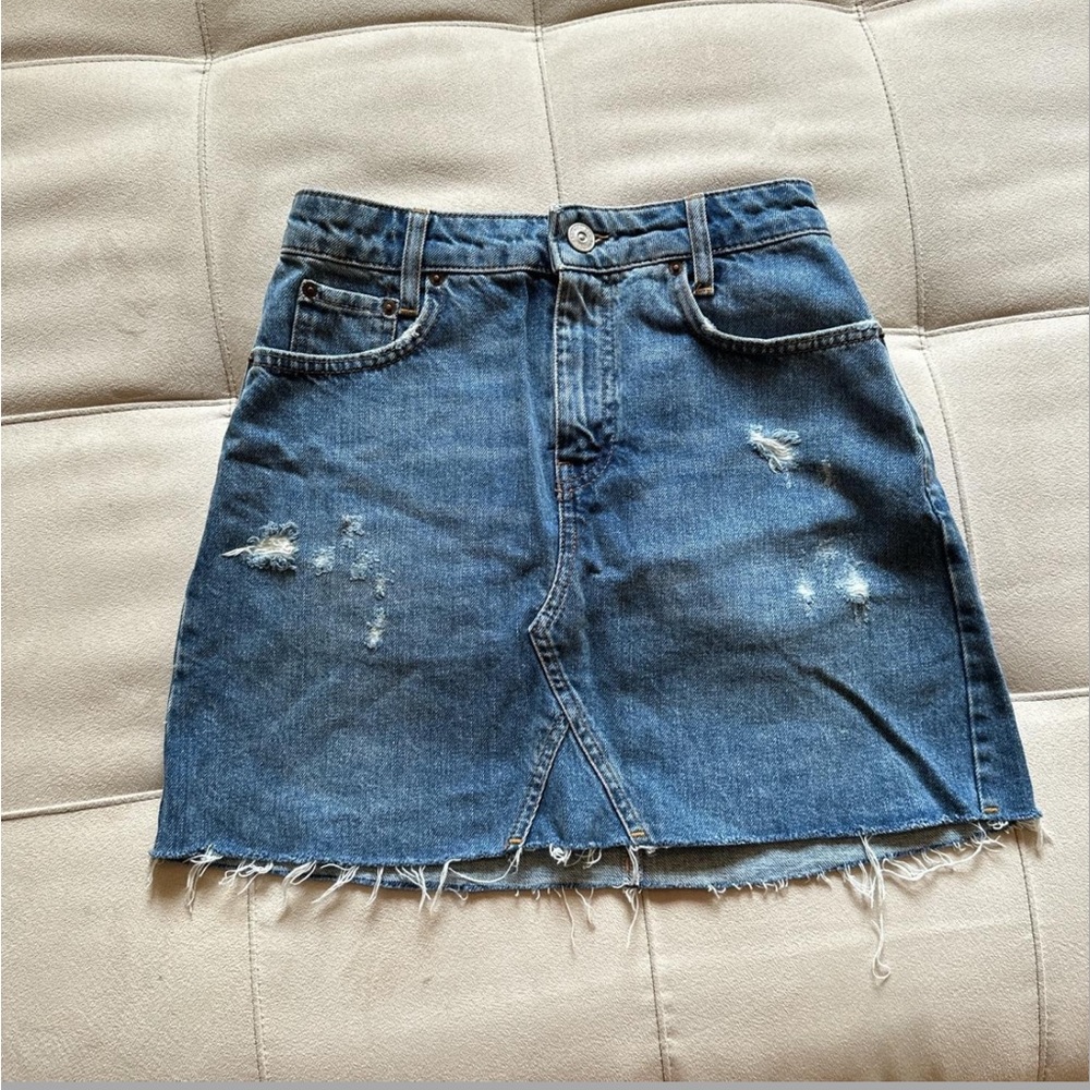 Urban Outfitters denim skirt size small